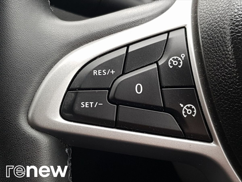 2023 Dacia Duster - image 15