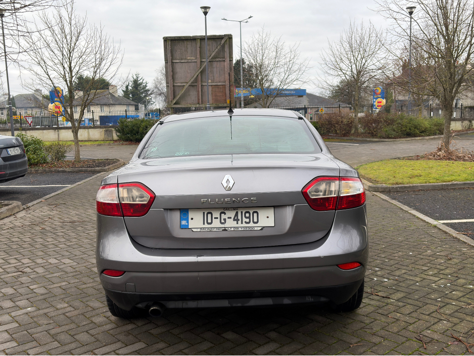2010 Renault Fluence 1.5 DCI 86 ROYALE 4DR €990