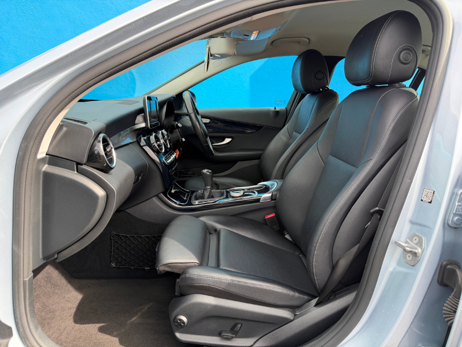 2017 Mercedes-Benz C Class - image 7