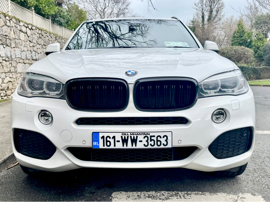 2016 BMW X5 - image 6