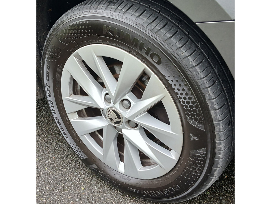 2023 Skoda Fabia *AMBITIO* 1.0 MPi 65HP 5dr - 232 - 1 OWNER IRISH CAR