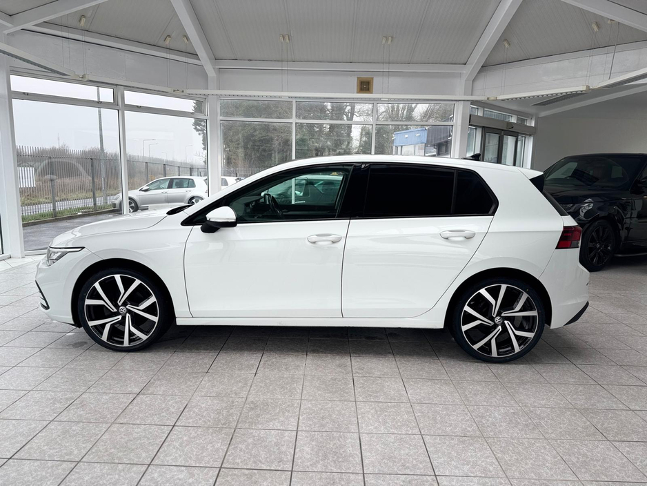 2020 Volkswagen Golf LIFE TSI €21,950