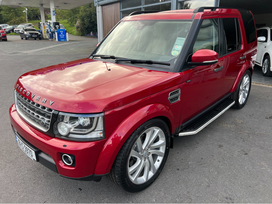2016 Land Rover Discovery - image 3
