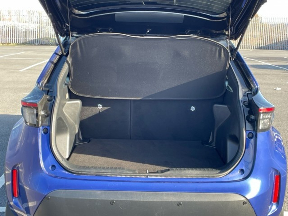 2023 Toyota Yaris Cross LunaSport - BiTone - 1.5 Hybrid - Automatic - 1 Owner - Full TOYOTA Service History // Remote Central Locking // Front Electric Windows // Rear Electric Windows // Electric Mirrors // Finger Tip Stere €27,499