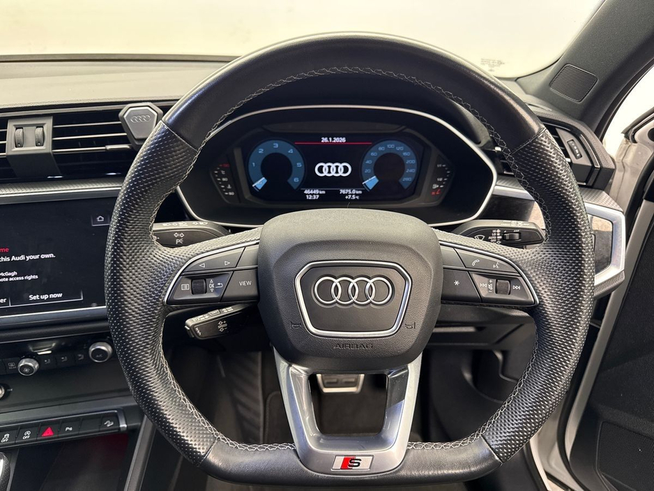 2023 Audi Q3 - image 13