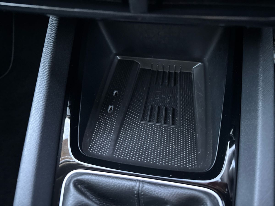 2024 Skoda Octavia - image 18