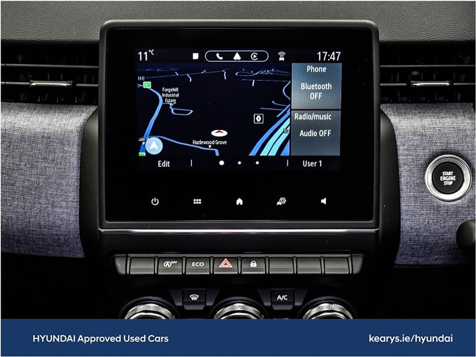 2025 Renault Clio - image 13