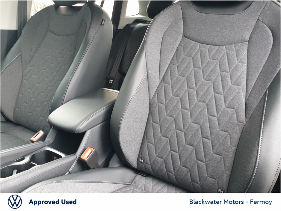 2026 Volkswagen Tiguan - image 23