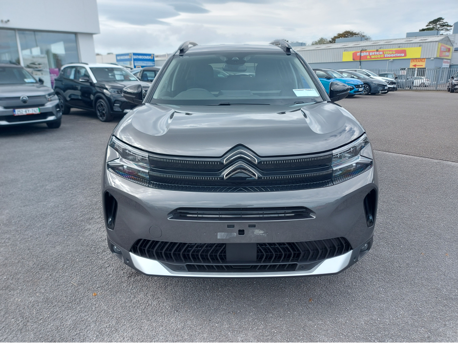 2026 Citroen C5 Aircross Plus Puretech 1.5 130BHP €47,185