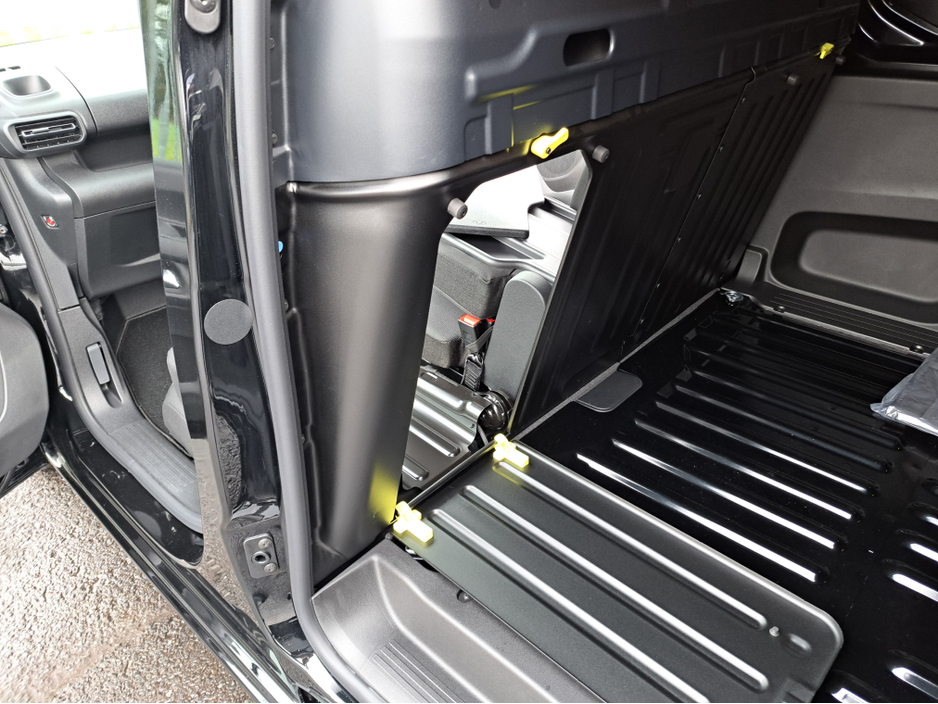 2026 Opel Combo - image 23