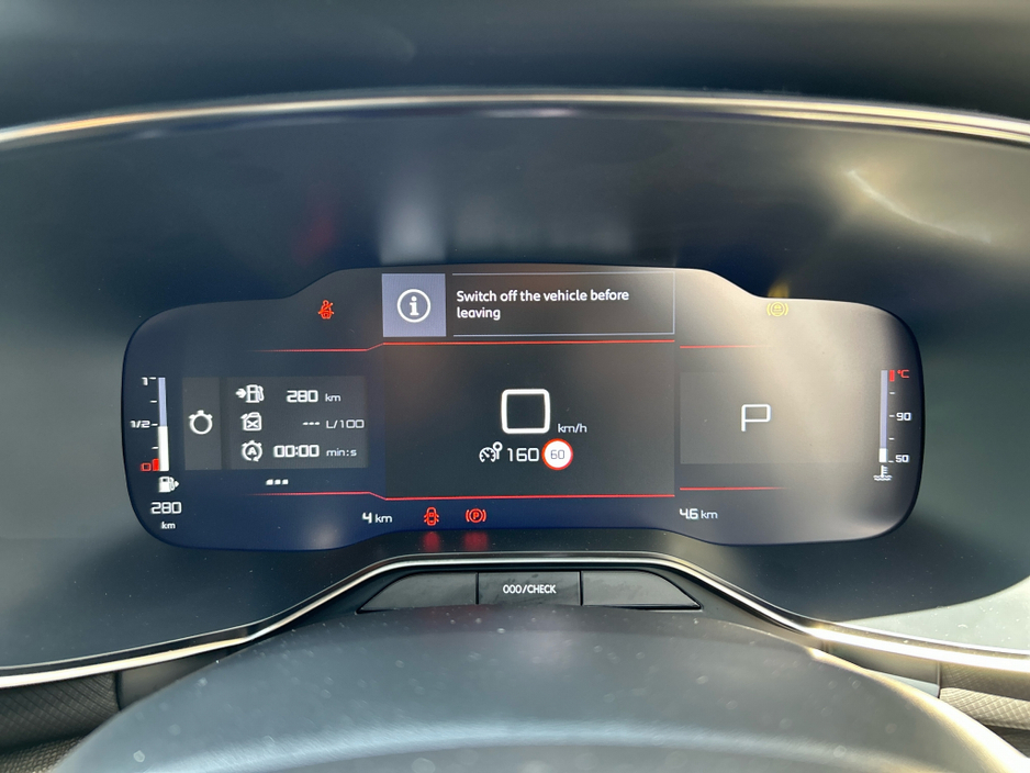 2025 Citroen C5 Aircross PLUS PACK BLUE HDI 13