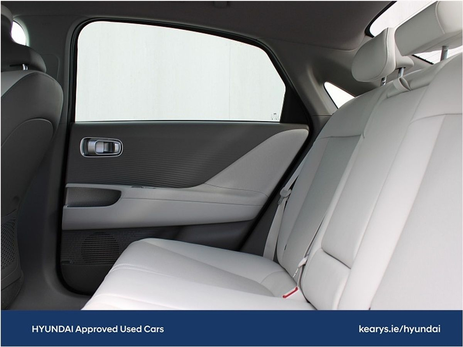 2023 Hyundai Ioniq 6 Ioniq 6 Elegance 77 kW €31,797