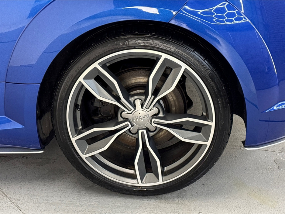 2016 Audi TTS 2.0 TFSI QUATTRO 310PS**BANG & OLUFSEN SPEAKERS**RED LEATHER INTERIOR**KEYLESS START**DRIVE MODES**PARKING SENSORS**19 INCH ALLOYS**MULTIFUNCTIONAL STEERING WHEEL**FINANCE AVAILABLE** €24,995