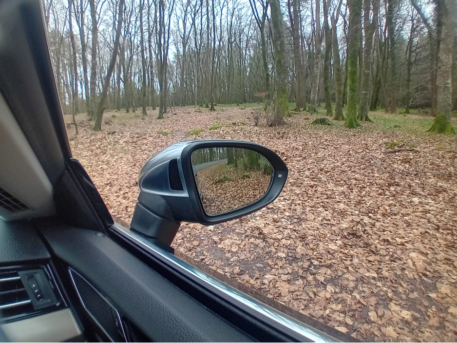 2017 Volkswagen Arteon - image 30