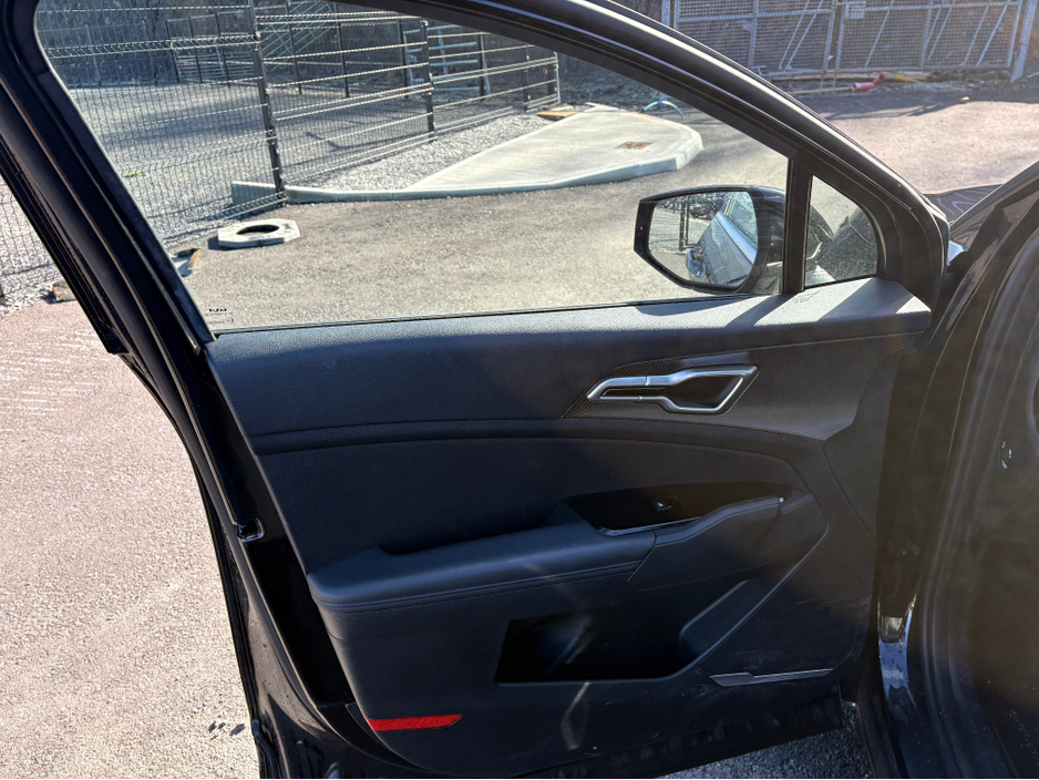 2023 Kia Sportage - image 20
