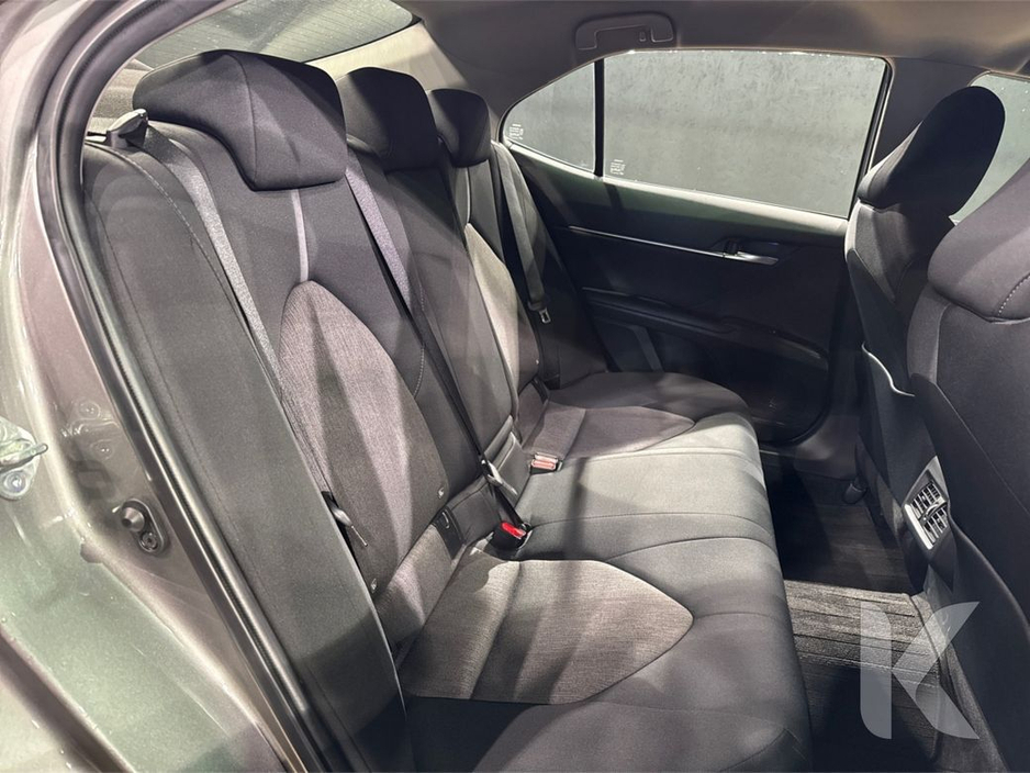 2022 Toyota Camry - image 21