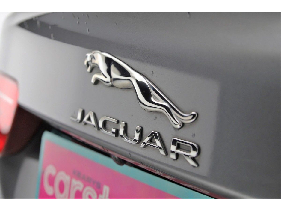 2017 Jaguar XE 2.0D R-SPORT 180BHP 6SPD €16,890