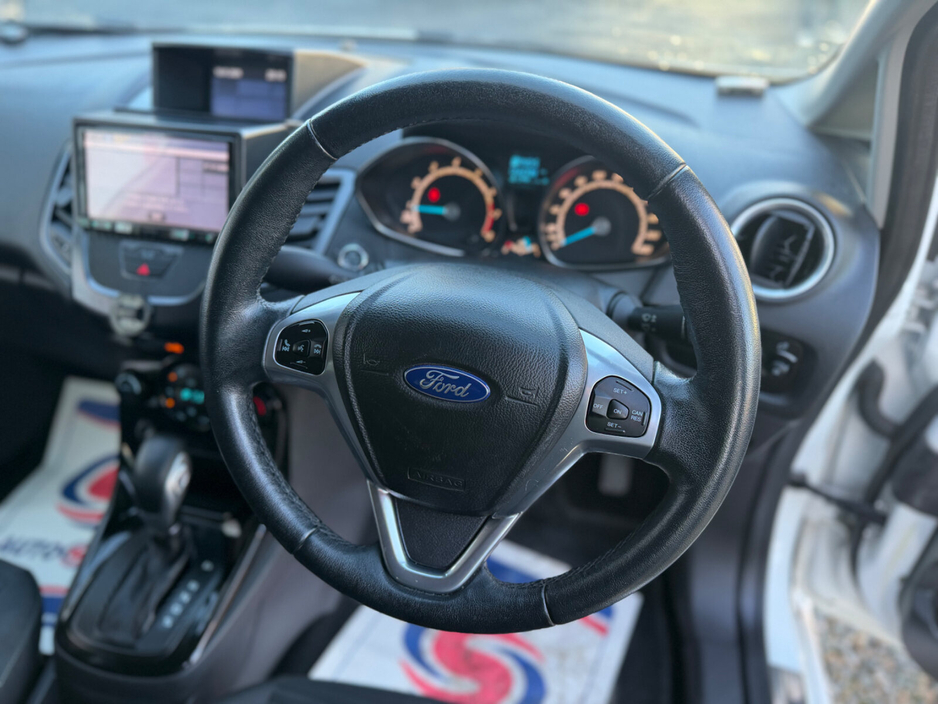2015 Ford Fiesta 1.0 EcoBoost 65PS S/S Titanium €9,400