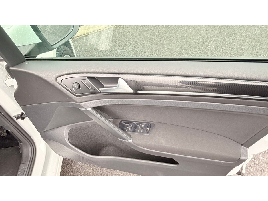 2013 Volkswagen Golf 1.4 TSI 140HP HIGHLINE €10,700