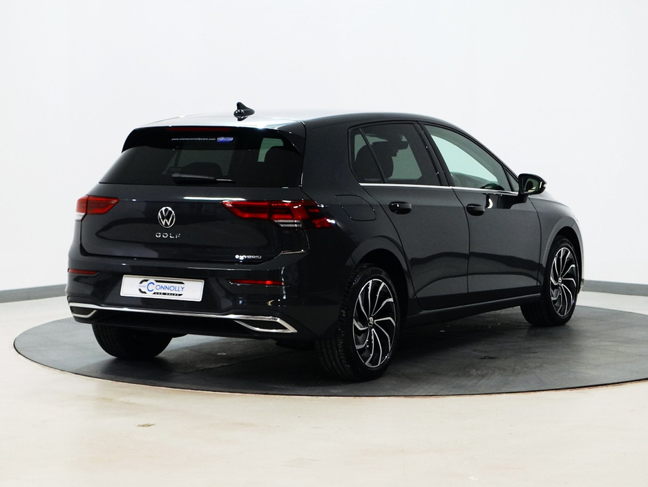 2024 Volkswagen Golf *41* STYLE TSI E-HYBRID S DSG €29,900