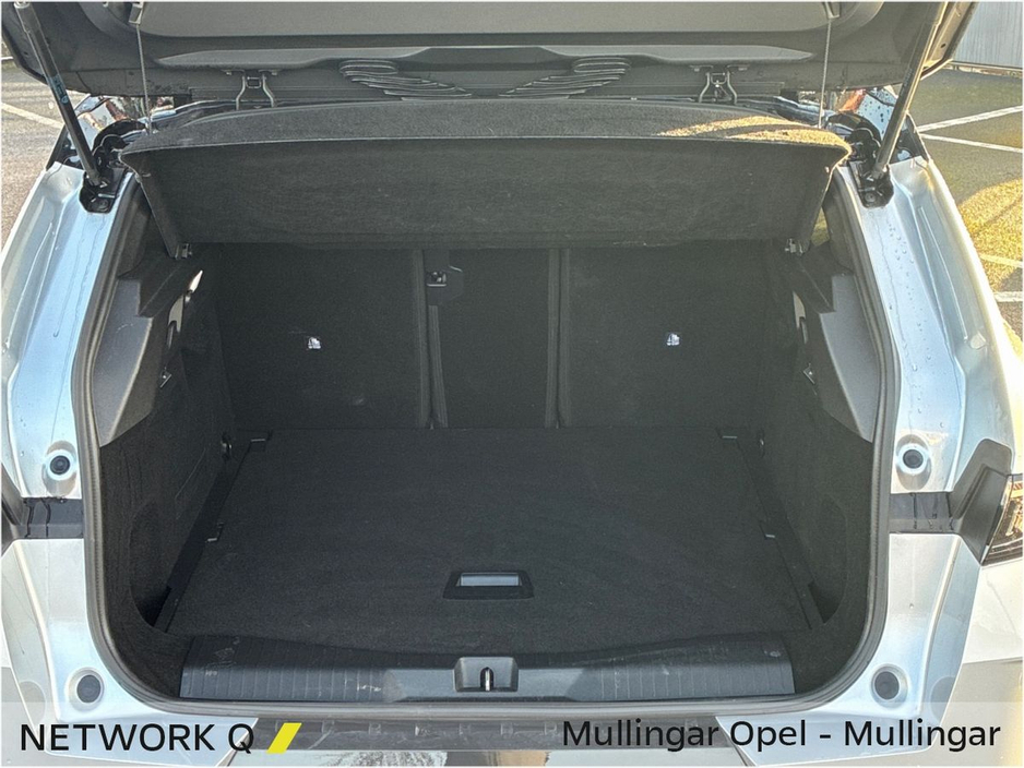 2025 Opel Grandland - image 19