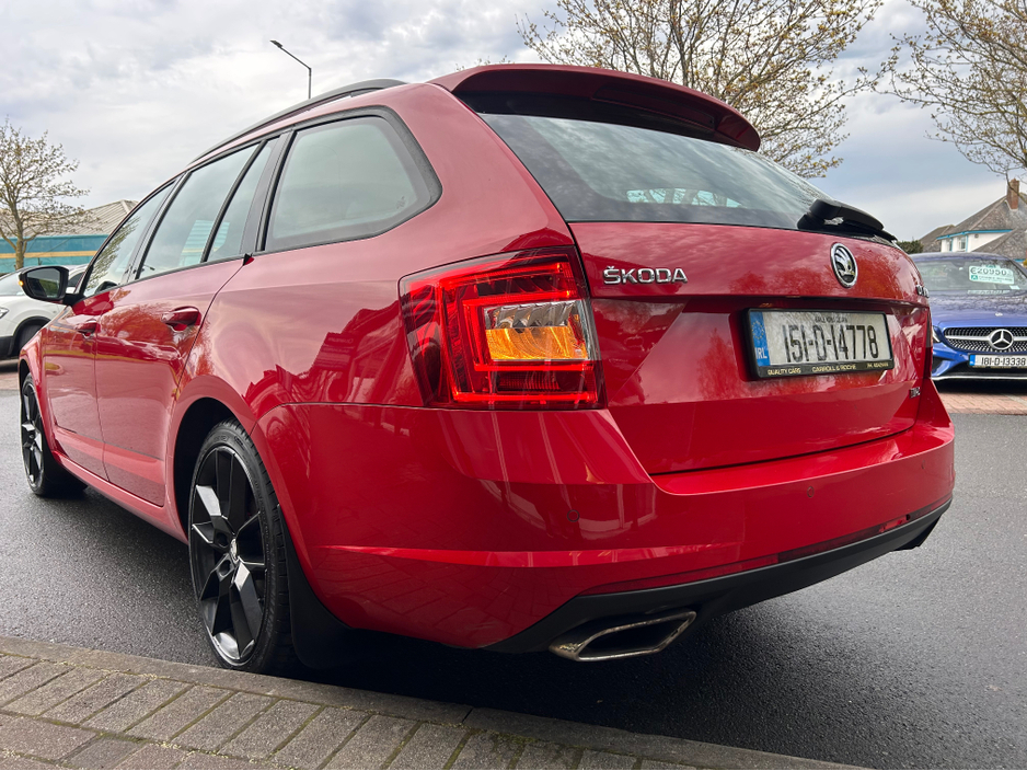 2015 Skoda Octavia - image 13