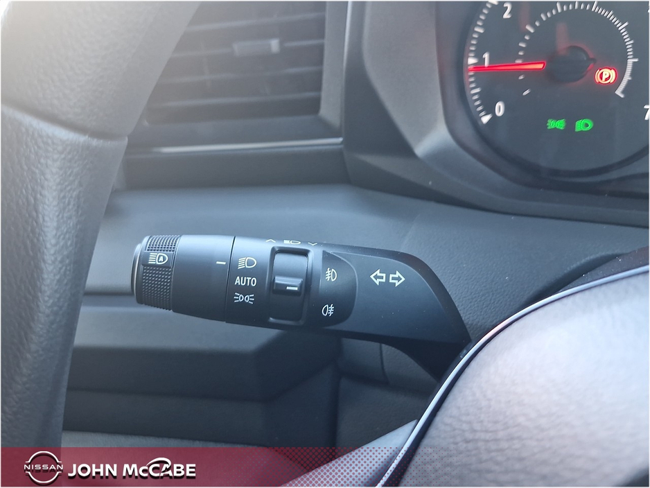 2026 Nissan Interstar - image 22