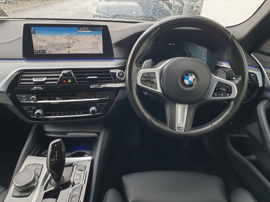 2020 BMW 5 Series 530e M Sport Saloon €32,995