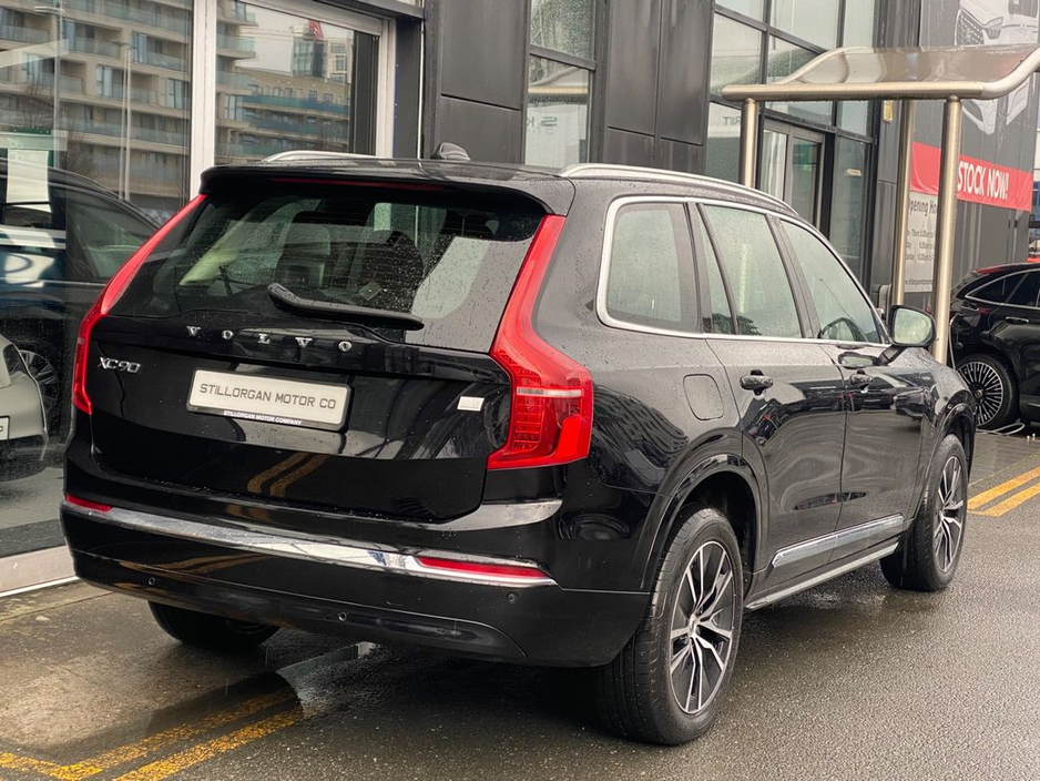 2024 Volvo XC90 T8 Core Recharge AWD Auto (PHEV) €64,900