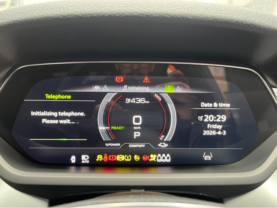 2023 Audi e-tron GT quattro - image 27