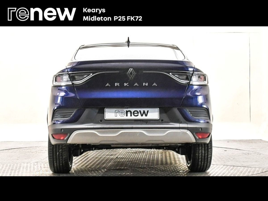 2025 Renault Arkana - image 10