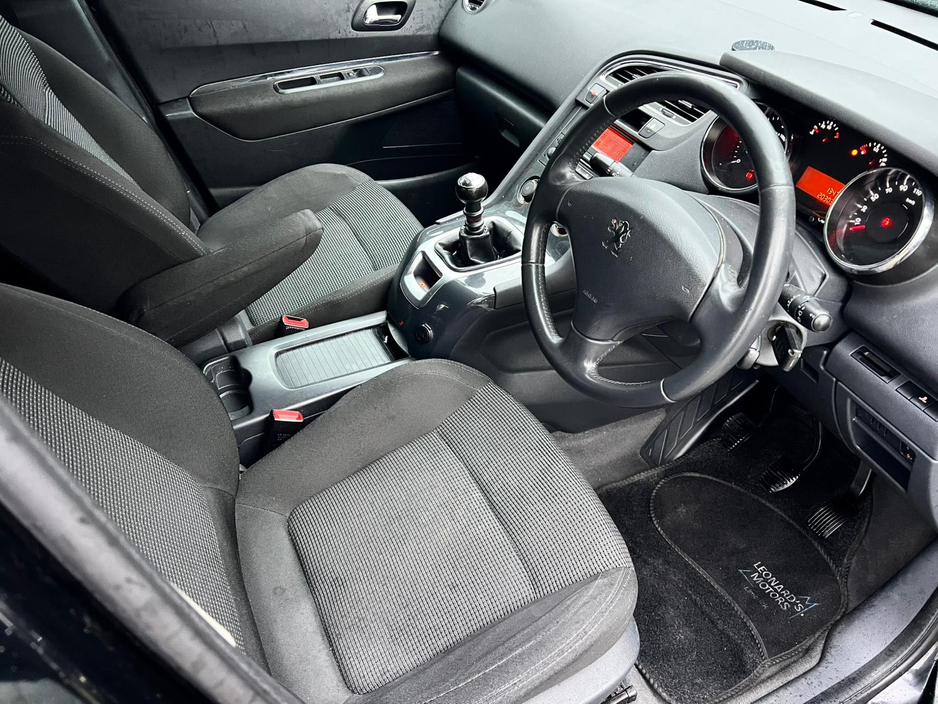 2011 Peugeot 5008 SX 1.6 HDI 112 7S EURO 5 E5 5DR €3,350