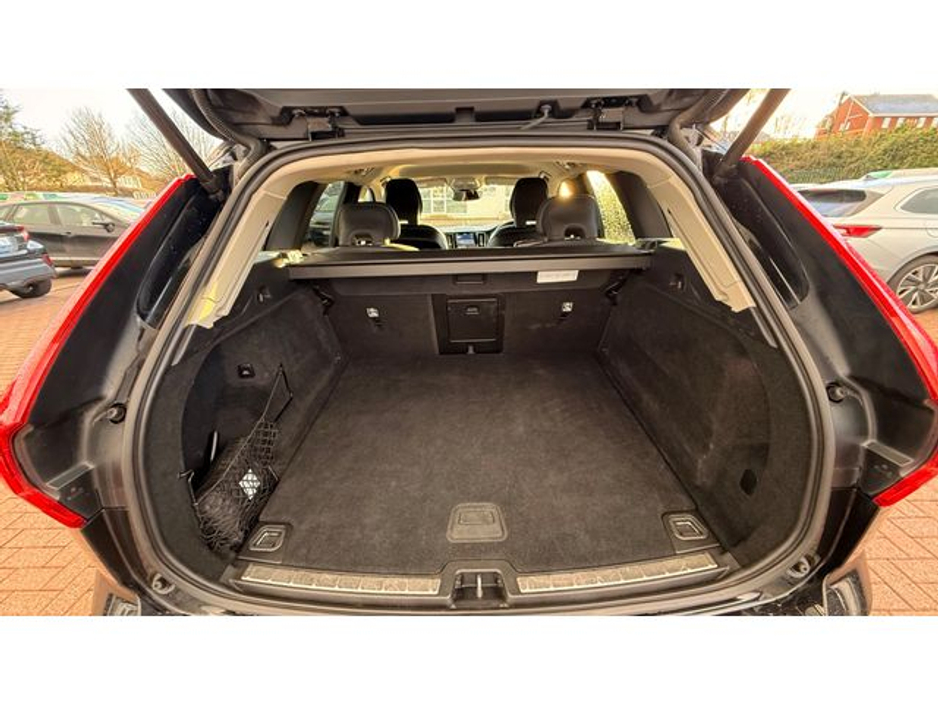 2023 Volvo XC60 B4 2.0 Diesel 190BHP 5DR Auto