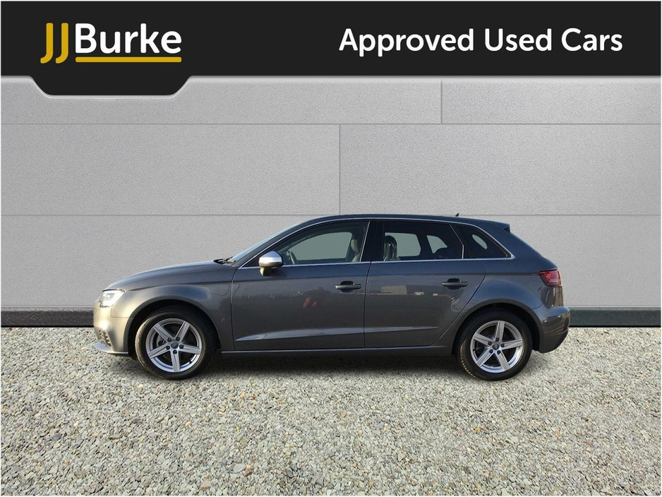 2019 Audi A3 - image 3