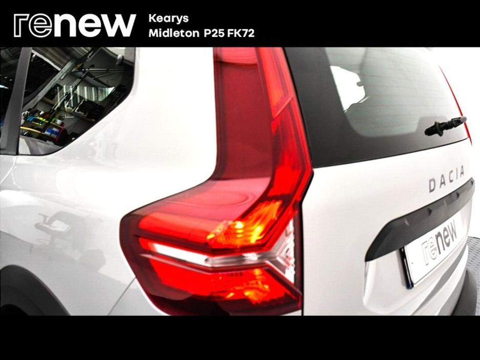 2022 Dacia Jogger TCe 110 Extreme SE €18,990