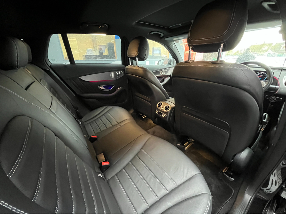 2020 Mercedes-Benz EQC - image 16