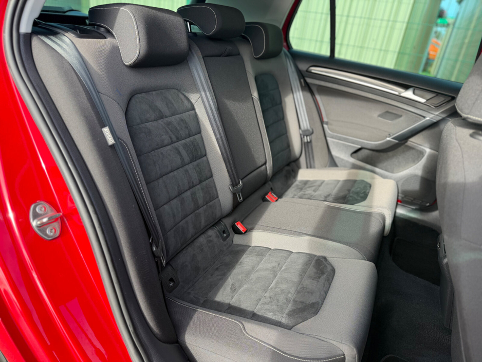 2016 Volkswagen Golf 1.4 TSI 5DR 150HP ACT Highline €13,950