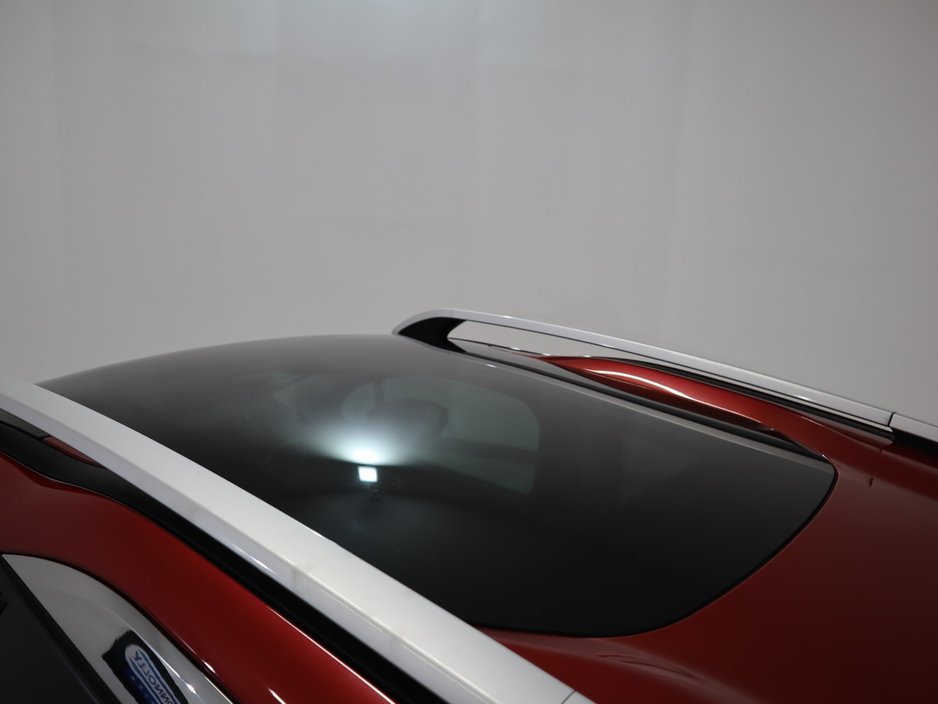 2018 Peugeot 2008 - image 11