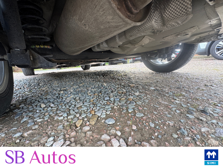 2015 Volkswagen Polo - image 15