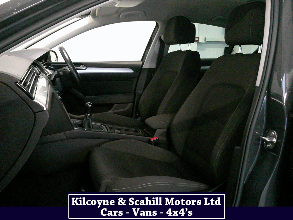 2015 Volkswagen Passat 2.0 TDI SE BUSINESS BLUEMOTION 150PS 4DR