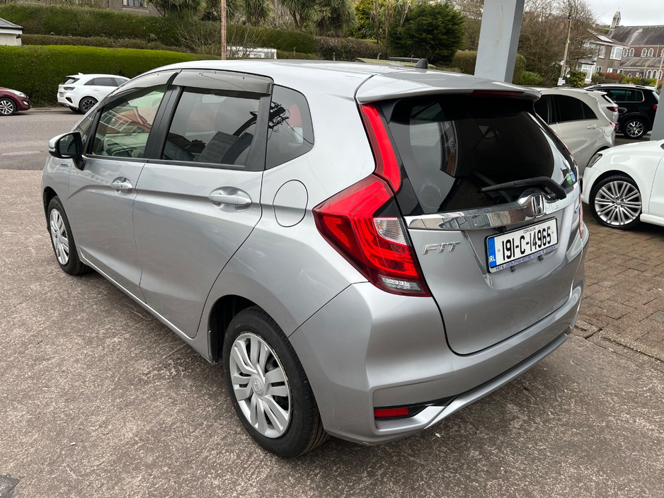 2019 Honda Fit - image 4