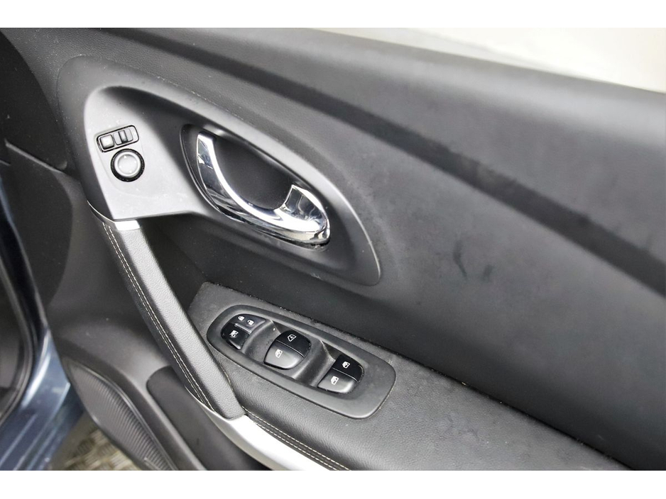 2017 Renault Kadjar 1.5 DCI SIGNATURE NAV ENERGY 6SPD *GLASS ROOF*HALF LEATHER*