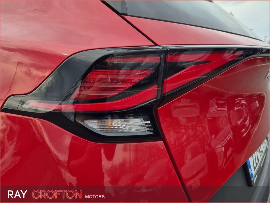 2022 Kia Sportage - image 15