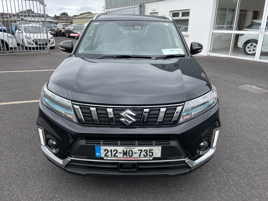 2021 Suzuki Vitara - image 3