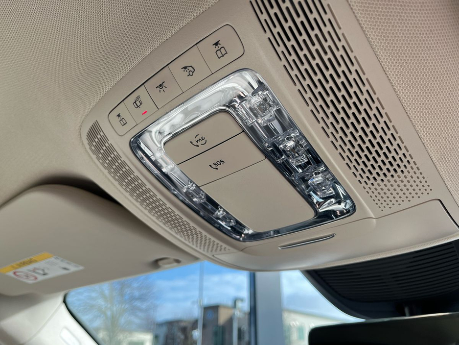 2022 Mercedes-Benz GLE Class - image 30