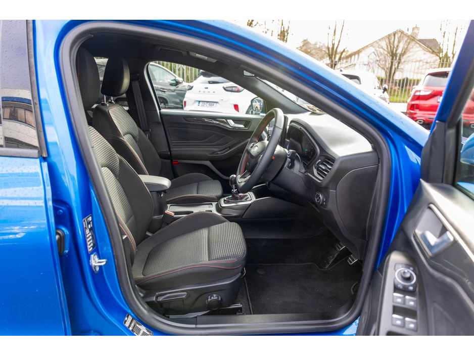 2024 Ford Focus 2024 Ford Focus Blue Low Mileage ST-Line 1.0L EcoBoost 125PS mHEV €28,750
