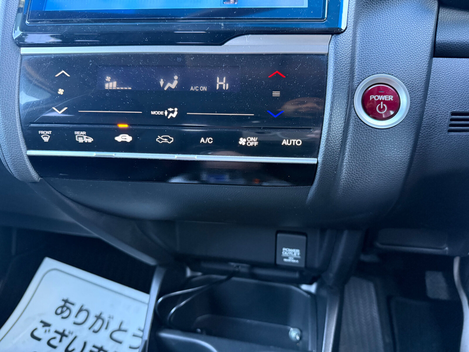 2014 Honda Fit - image 16