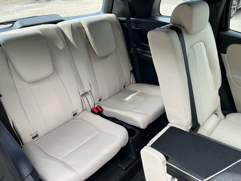 2025 Mercedes-Benz GLB 200 Progressive Plus 7 Seater SUV *Saving €12,779 from New* €58,950