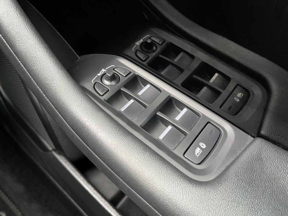 2022 Jaguar I-Pace 400 90kWh SE SUV 5dr Electric Auto 4WD (400 ps)