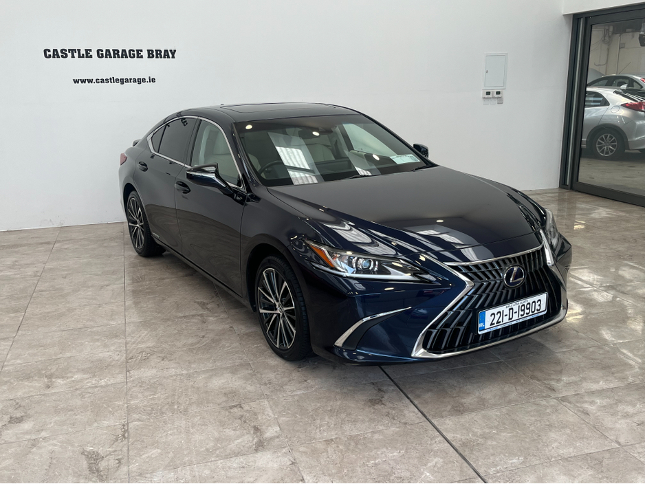2022 Lexus ES 300 H DYNAMICS 4DR AUTO €39,750